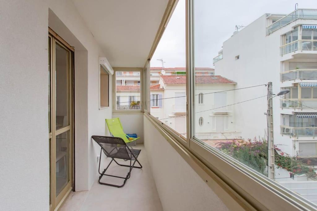 Lumineux Avec Apercu Pointe Croisette Appartement